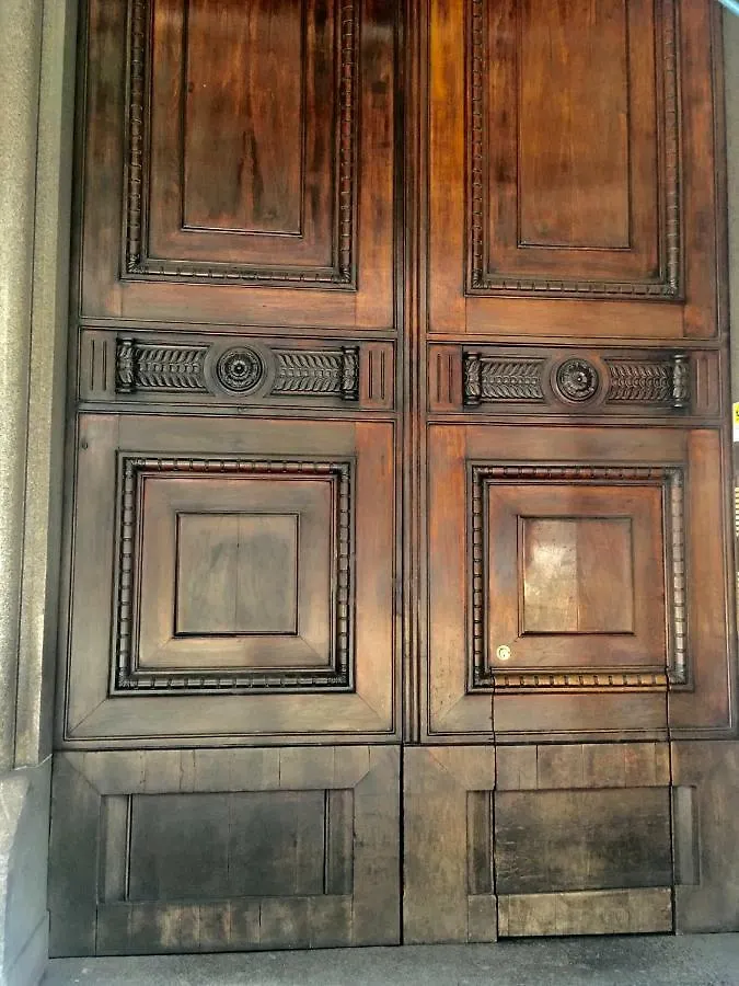 Corso Venezia Apartment Milan